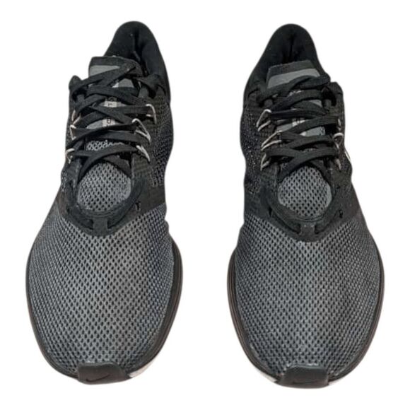 NIKE Zoom Strike 2 Running Shoes Size 8.5